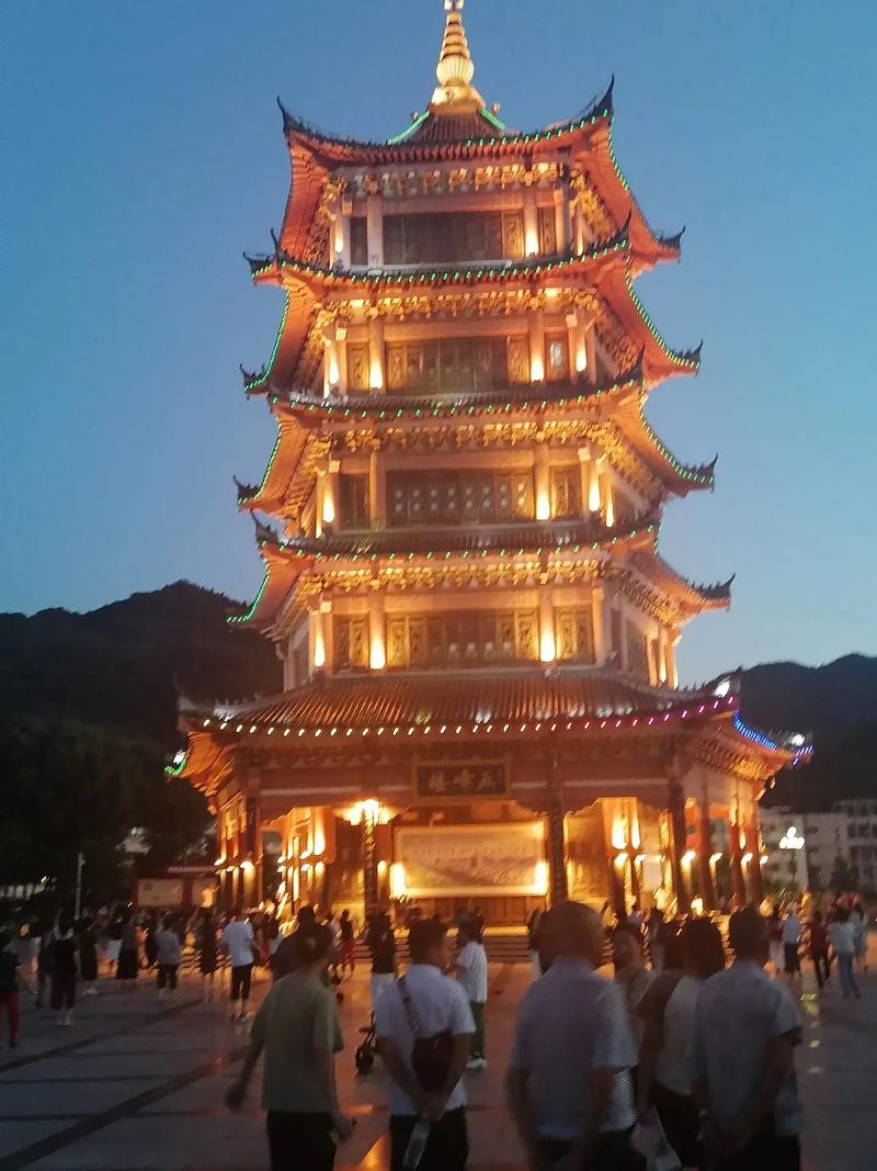 家庭养鱼风水知识大全 家庭养鱼什么鱼好养 家庭养鱼风水知识大全 家庭养鱼什么鱼好养